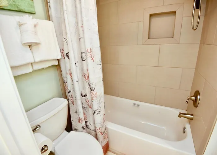 Surf Side Shores 2504 Holiday home